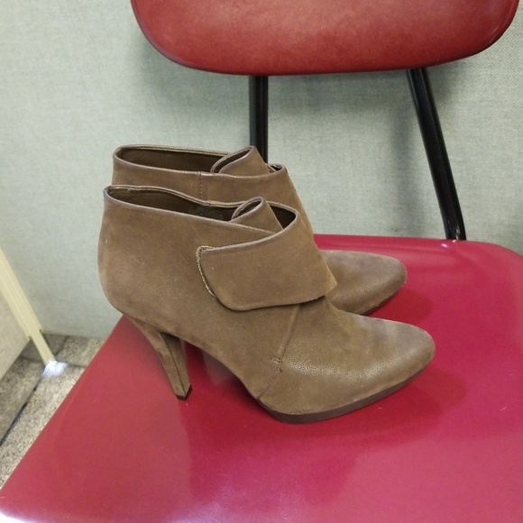 Bootie - Picture 2 of 3